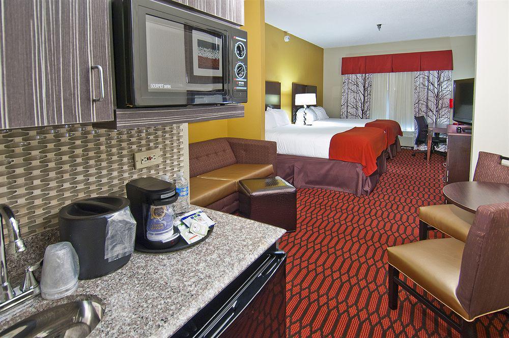 Holiday Inn Express Hotel & Suites Olive Branch, An Ihg Hotel Bagian luar foto