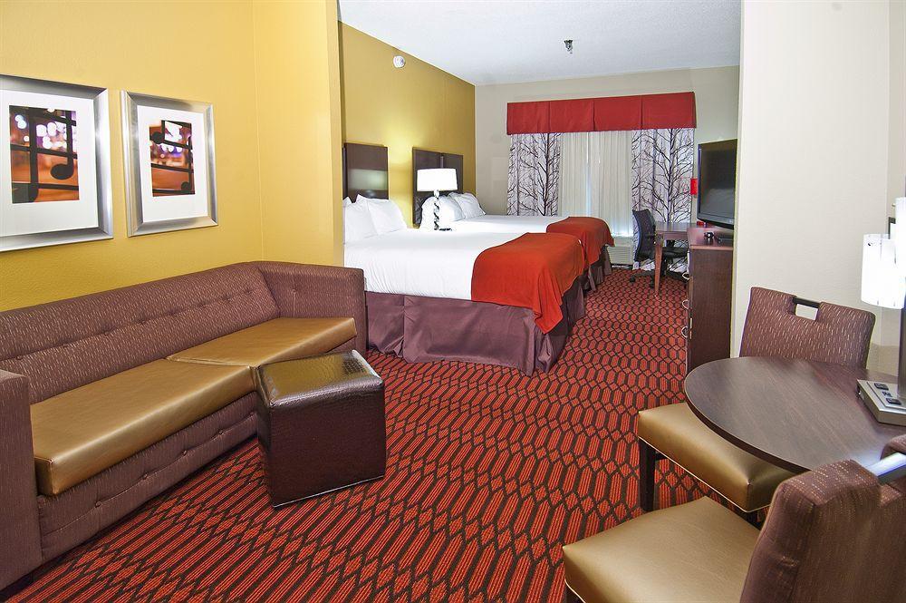 Holiday Inn Express Hotel & Suites Olive Branch, An Ihg Hotel Bagian luar foto