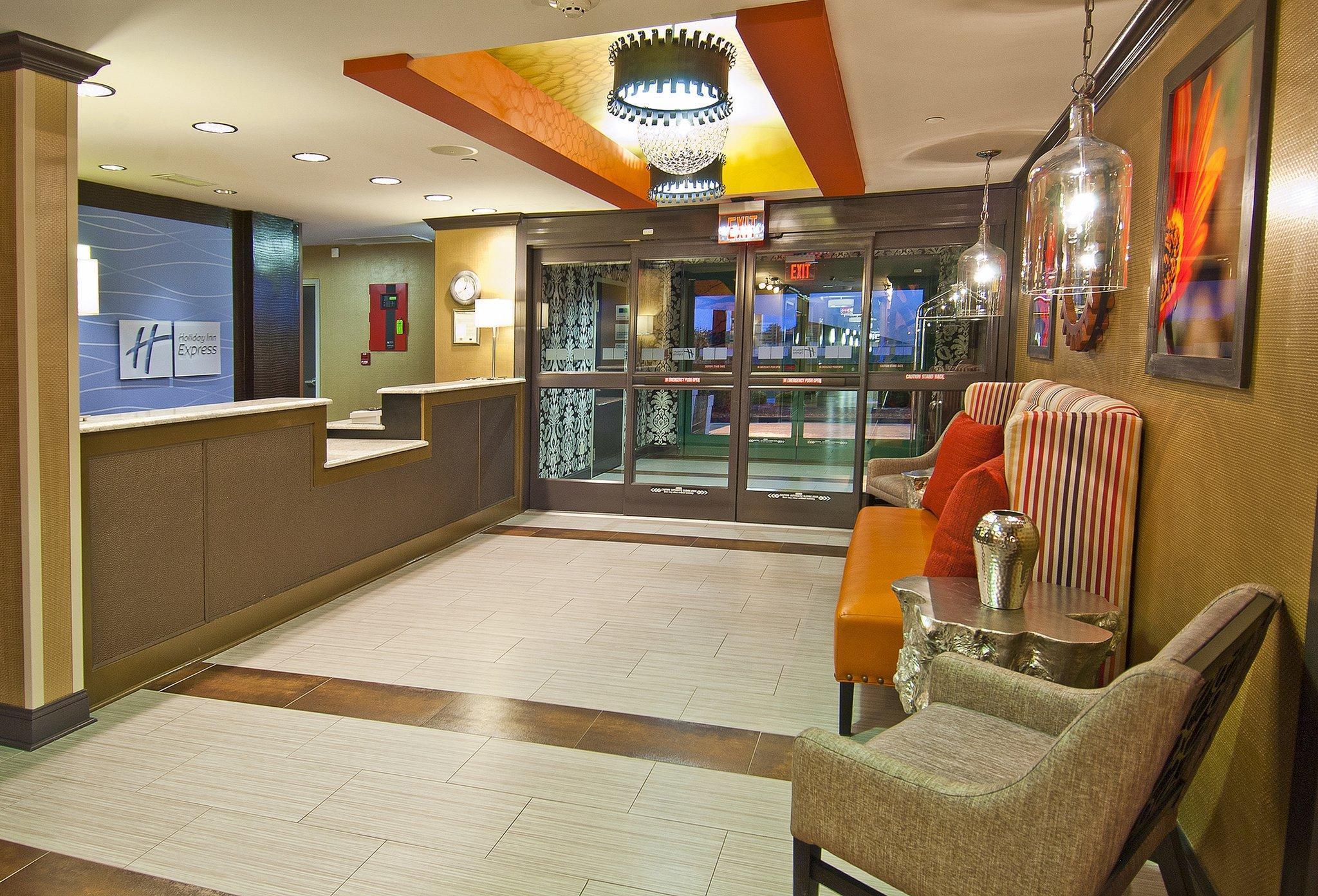 Holiday Inn Express Hotel & Suites Olive Branch By Ihg Bagian luar foto